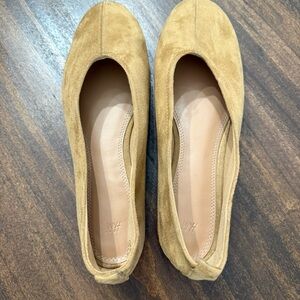 H &M Elegant Tan Suede Women's Flats